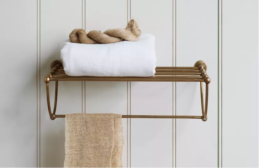 Shelves & Brackets